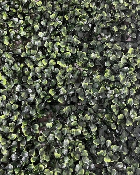 $ 25000 X M2 IVA  INCLUIDO       jardin vertical artificial tundra  TUNDRA SIN PROTECCION UV  📏 Medida: 40 x 60 cm ☀️ Apto UV: No 🏡 Uso: Solo interior  💚 Descripción: Estilo minimalista en verde oscuro. Ideal para decoraciones formales o sobrias con un toque natural.   